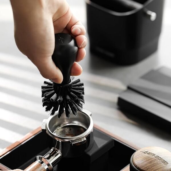 Mhw-3Bomber Filter Basket Brush 51-54mm - صورة من 4