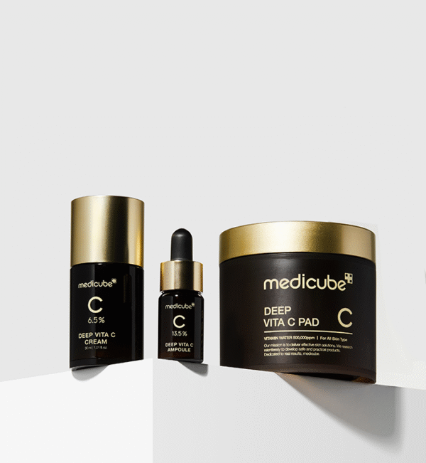 ⁦يت -كريم كبسولات ديب فيتا سي تبيض ازاله البقع نمش اقراء وشاهد الوصف | (SET) Deep Vita C Capsule Cream⁩ - الصورة ⁦4⁩